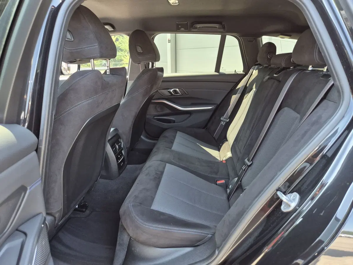 BMW Serie 3 Touring usata  (7)
