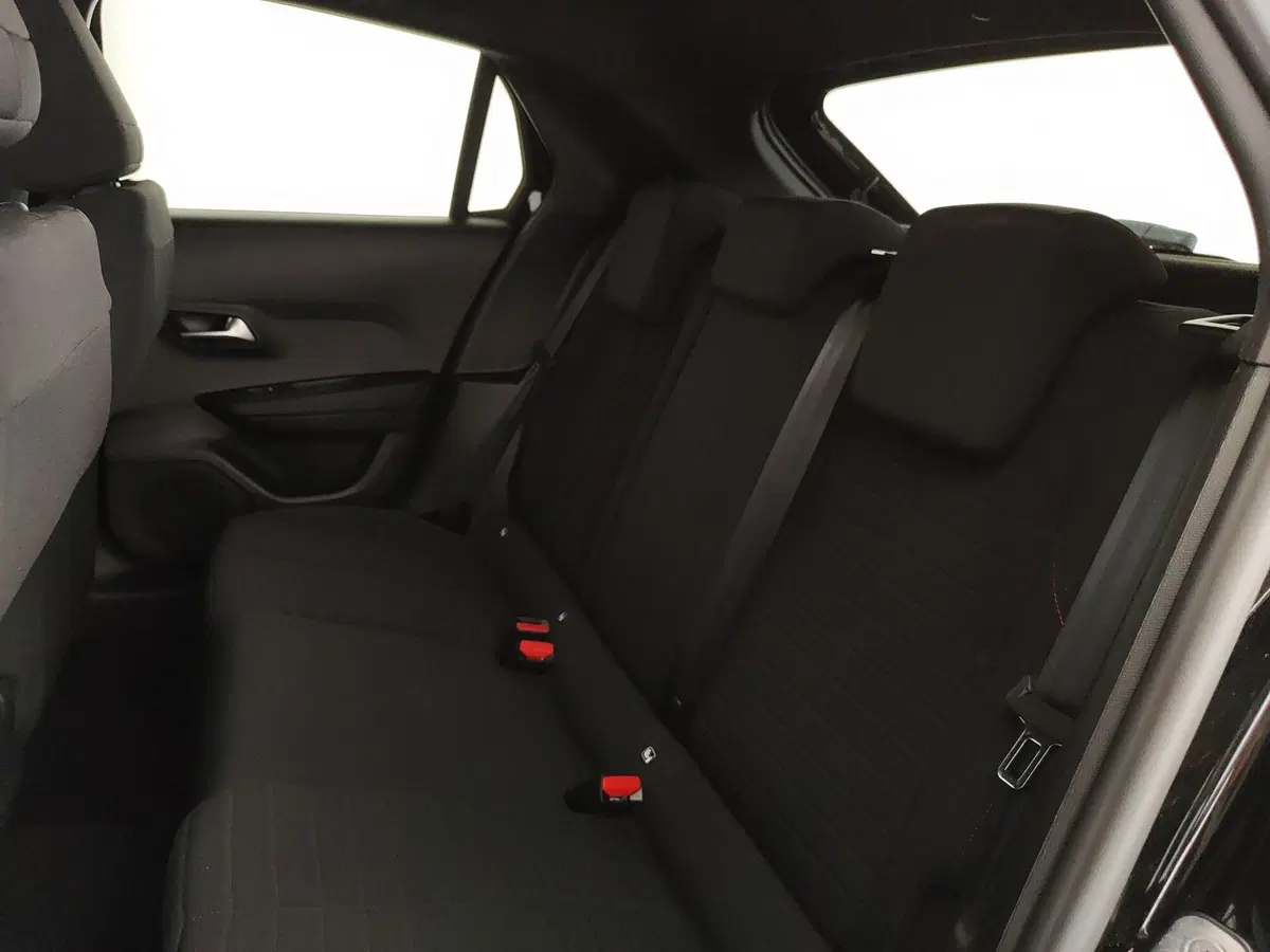 Lancia Ypsilon usata a Caserta (17)