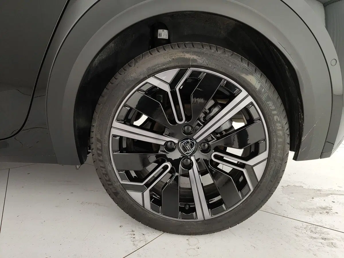 Lancia Ypsilon usata a Caserta (8)