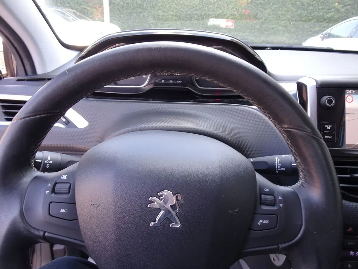 Peugeot 2008 usata a Belluno (12)