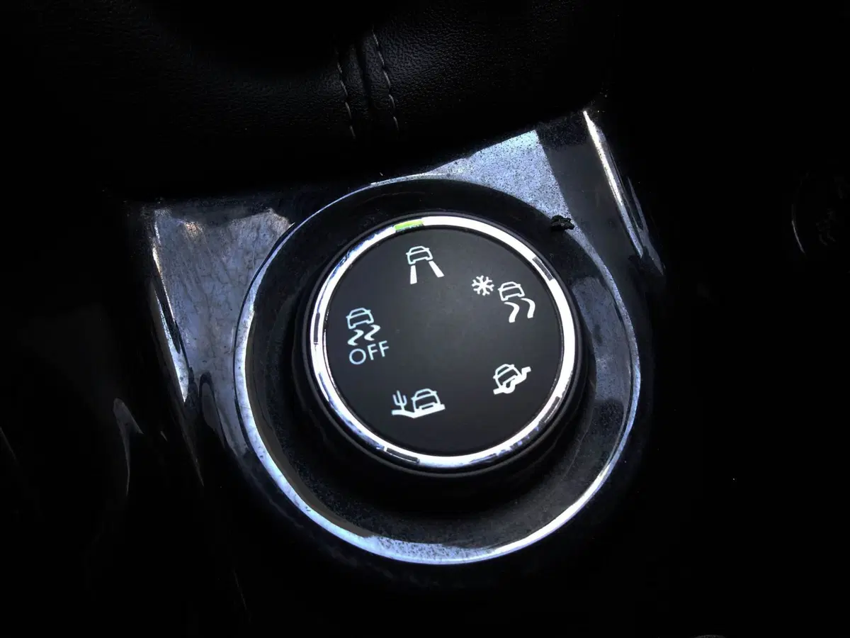 Peugeot 2008 usata a Belluno (18)