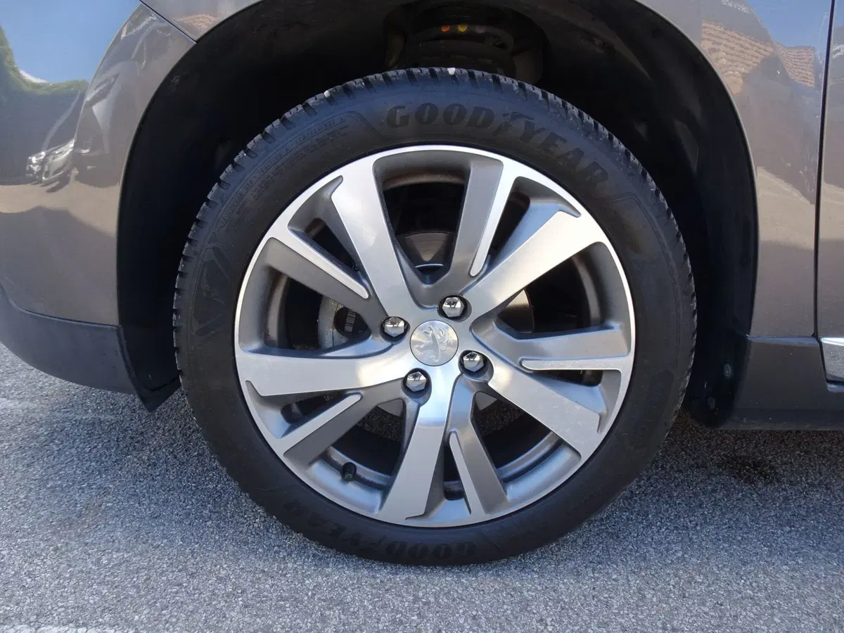 Peugeot 2008 usata a Belluno (6)