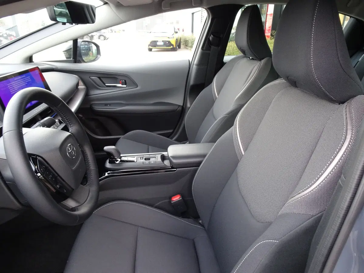 Toyota Prius usata a Padova (7)