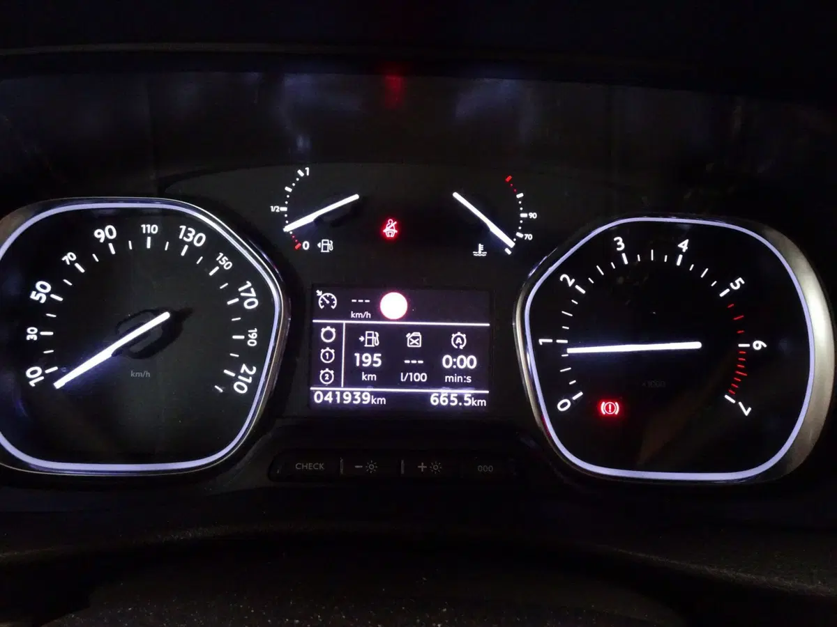 Toyota Proace Verso usata a Treviso (18)