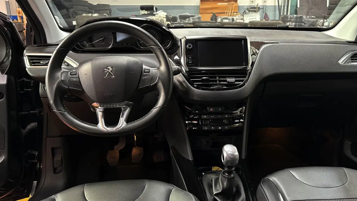 Peugeot 2008 usata a Treviso (14)