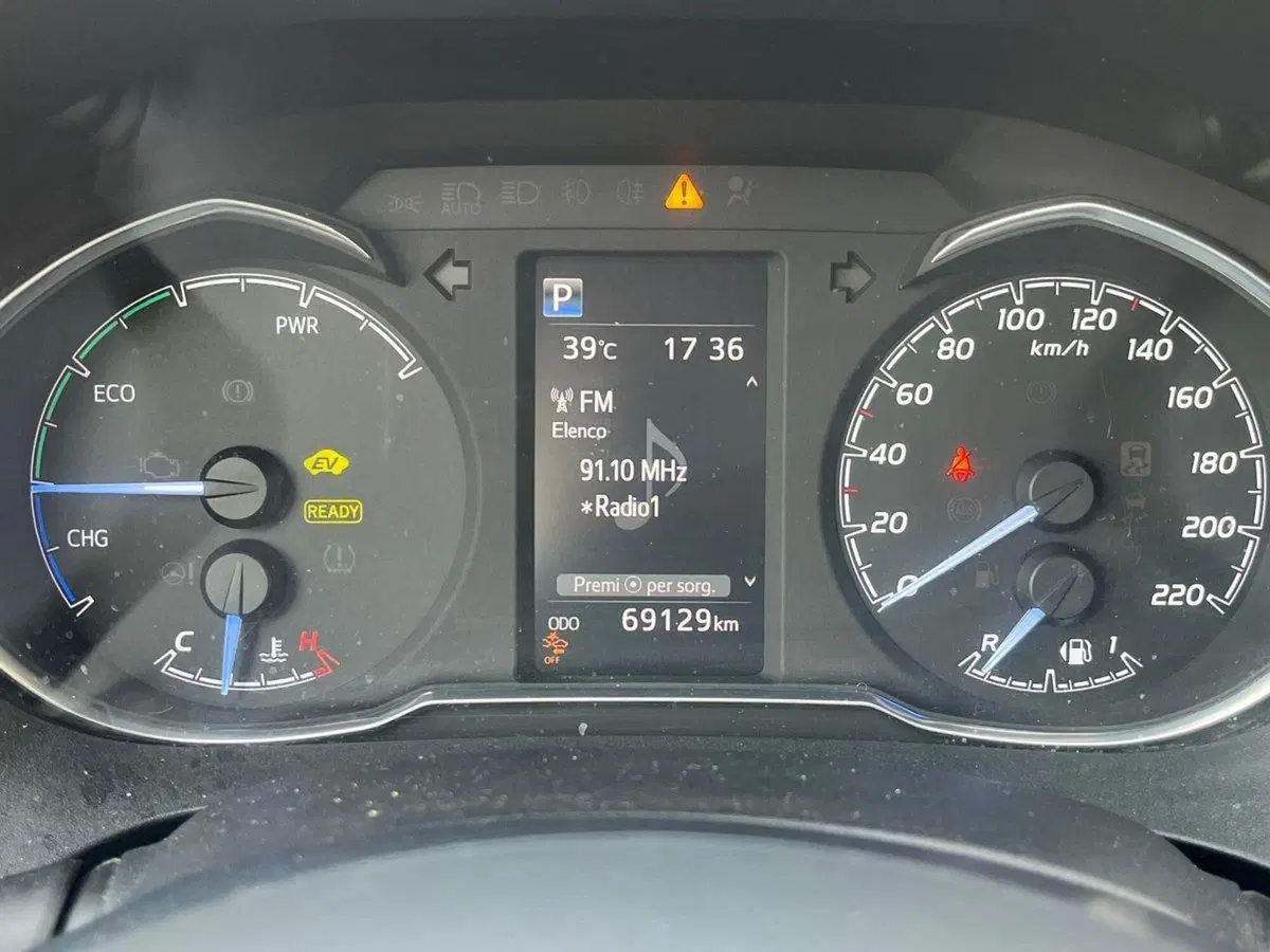 Toyota Yaris usata a Ragusa (9)