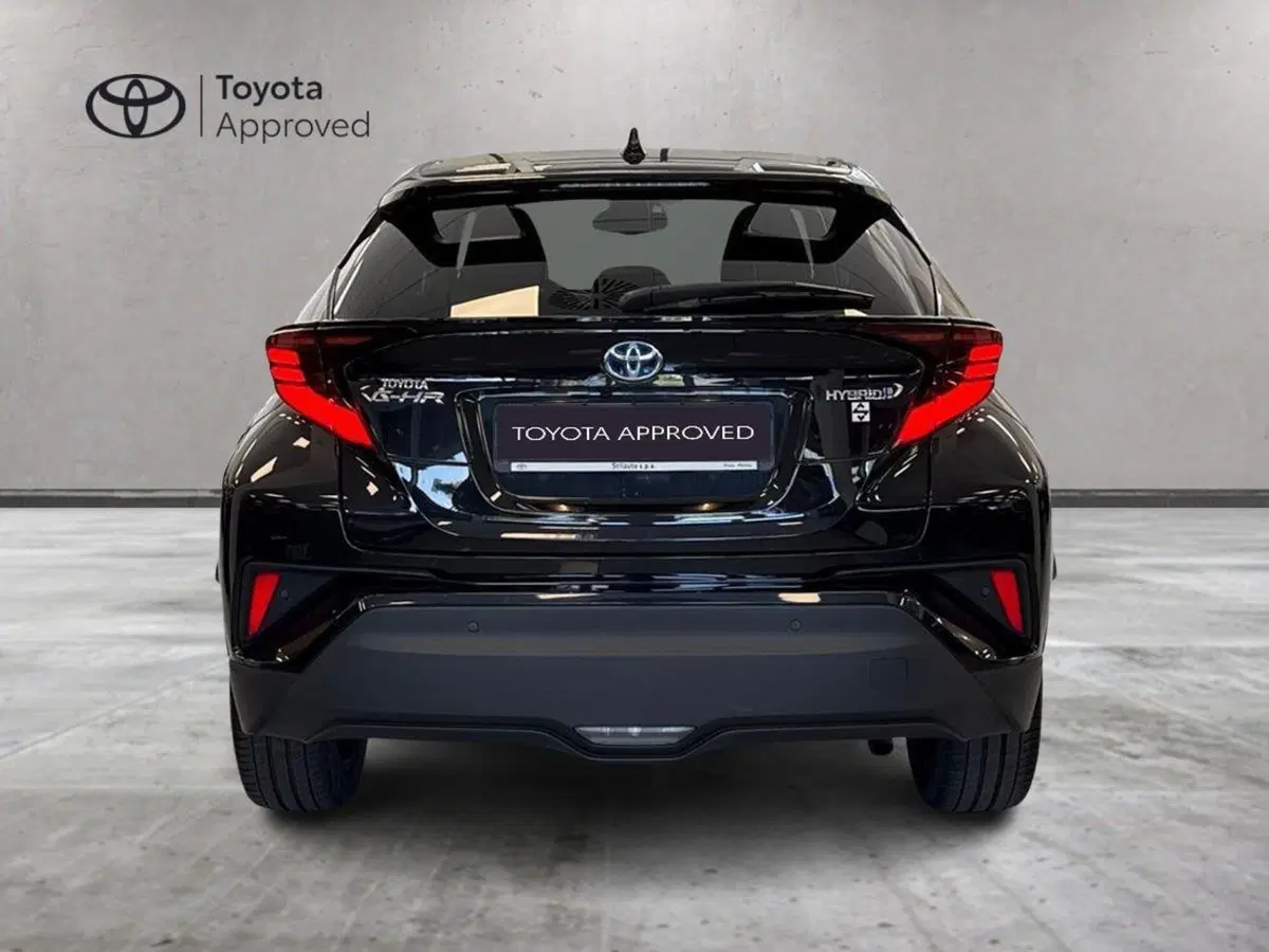 Toyota Toyota C-HR usata a Prato (7)