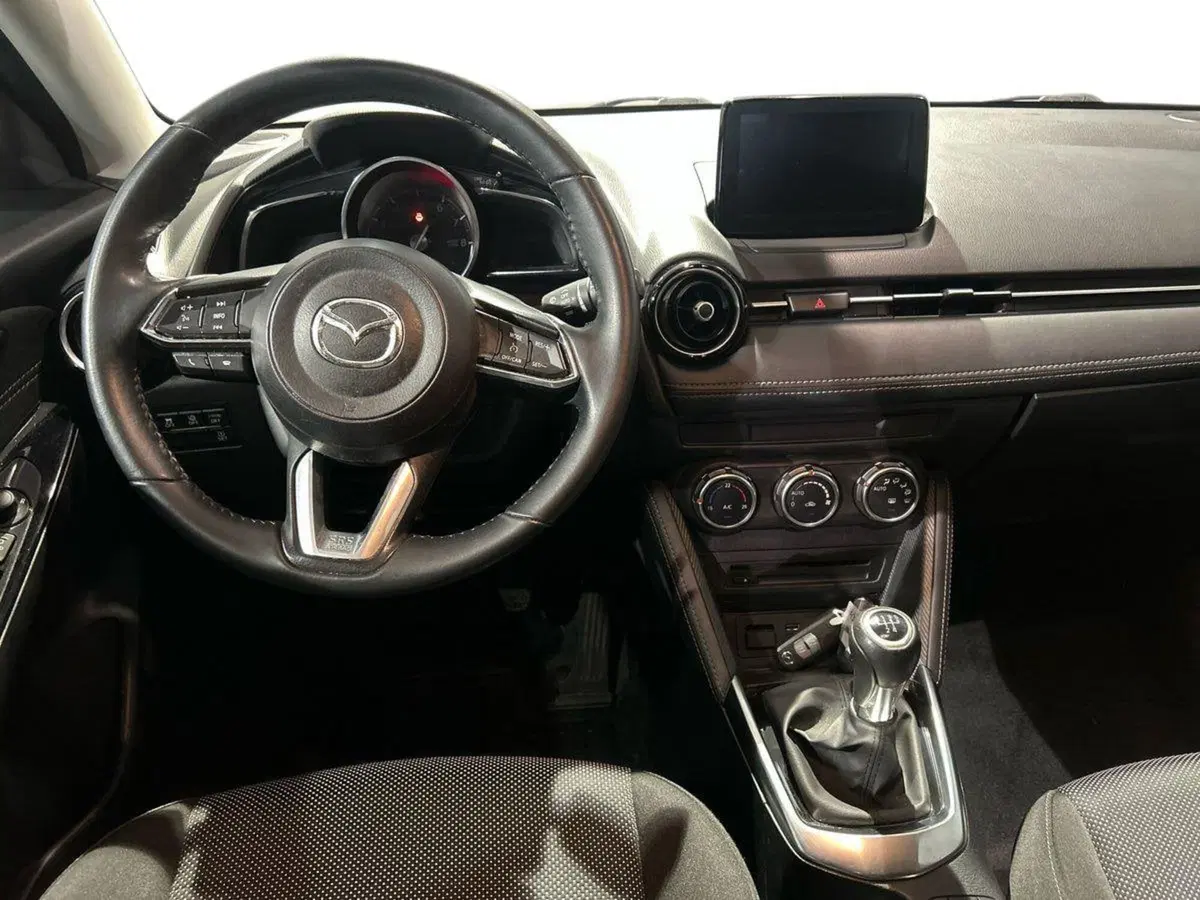 Mazda Mazda2 usata a Milano (8)