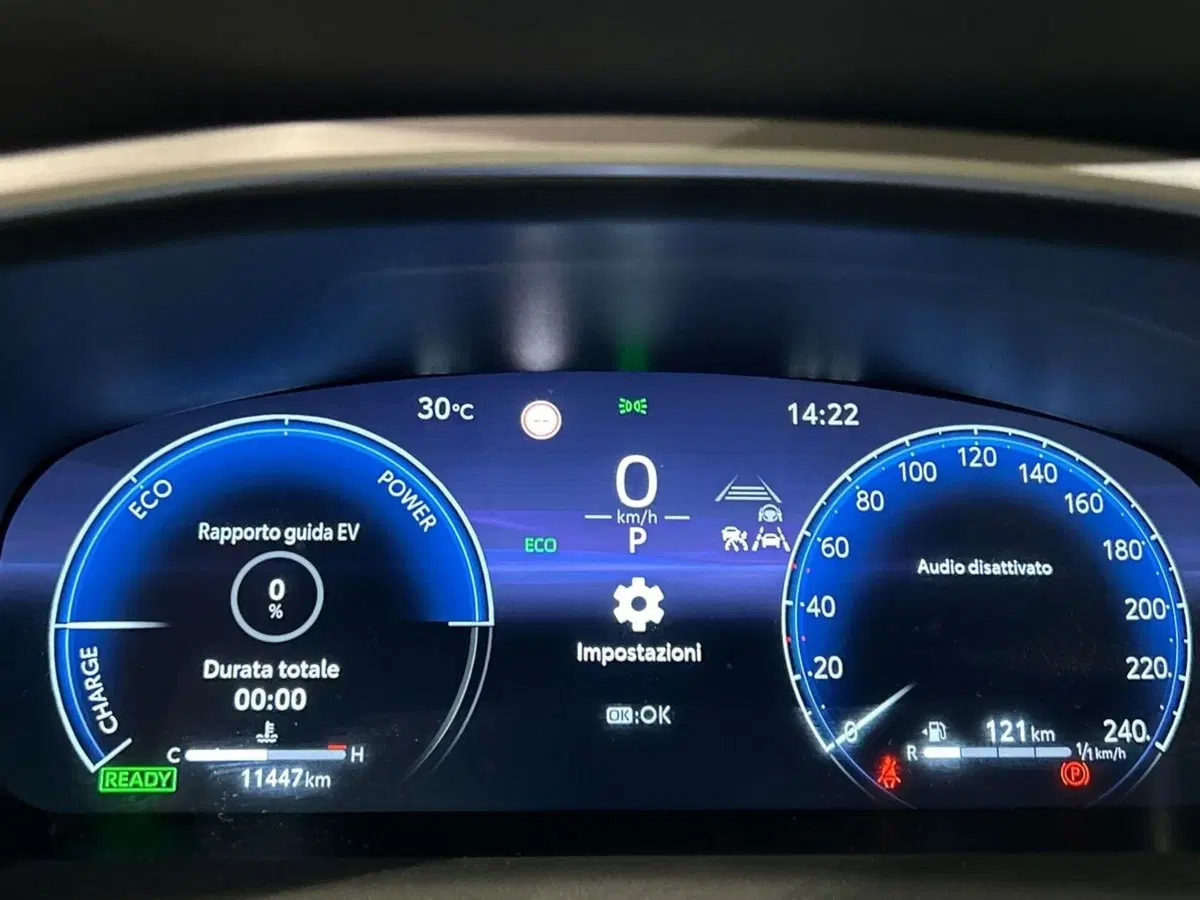 Toyota Corolla Cross Hybrid usata a Milano (9)