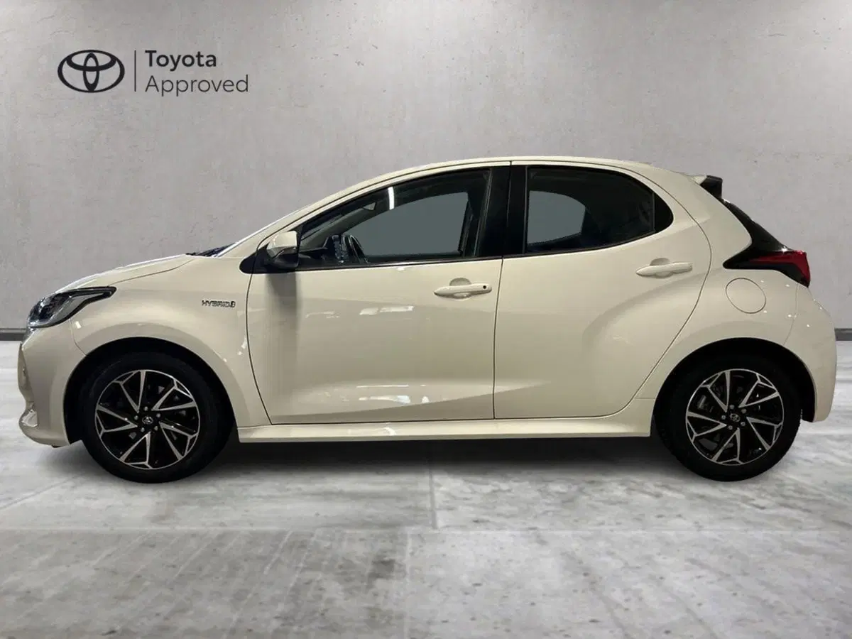 Toyota Yaris usata a Milano (4)