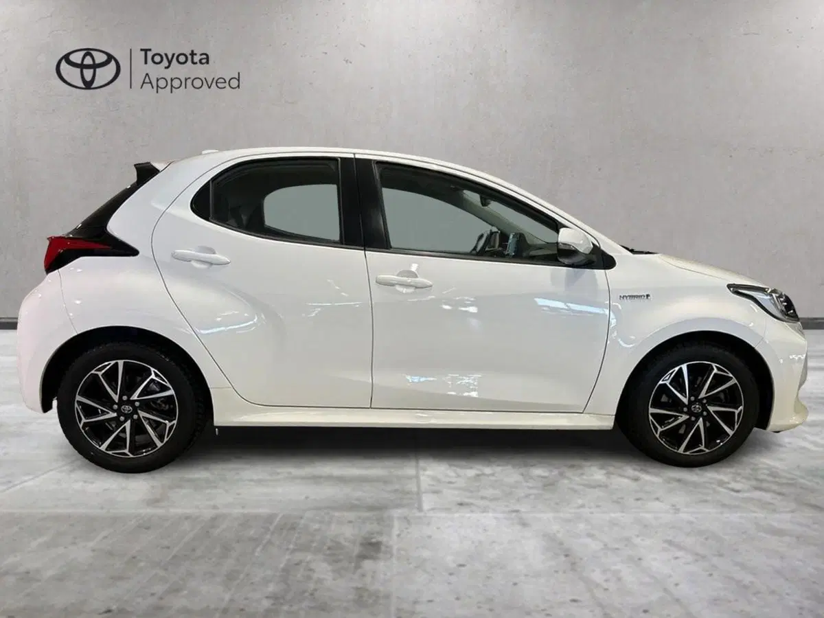 Toyota Yaris usata a Milano (5)