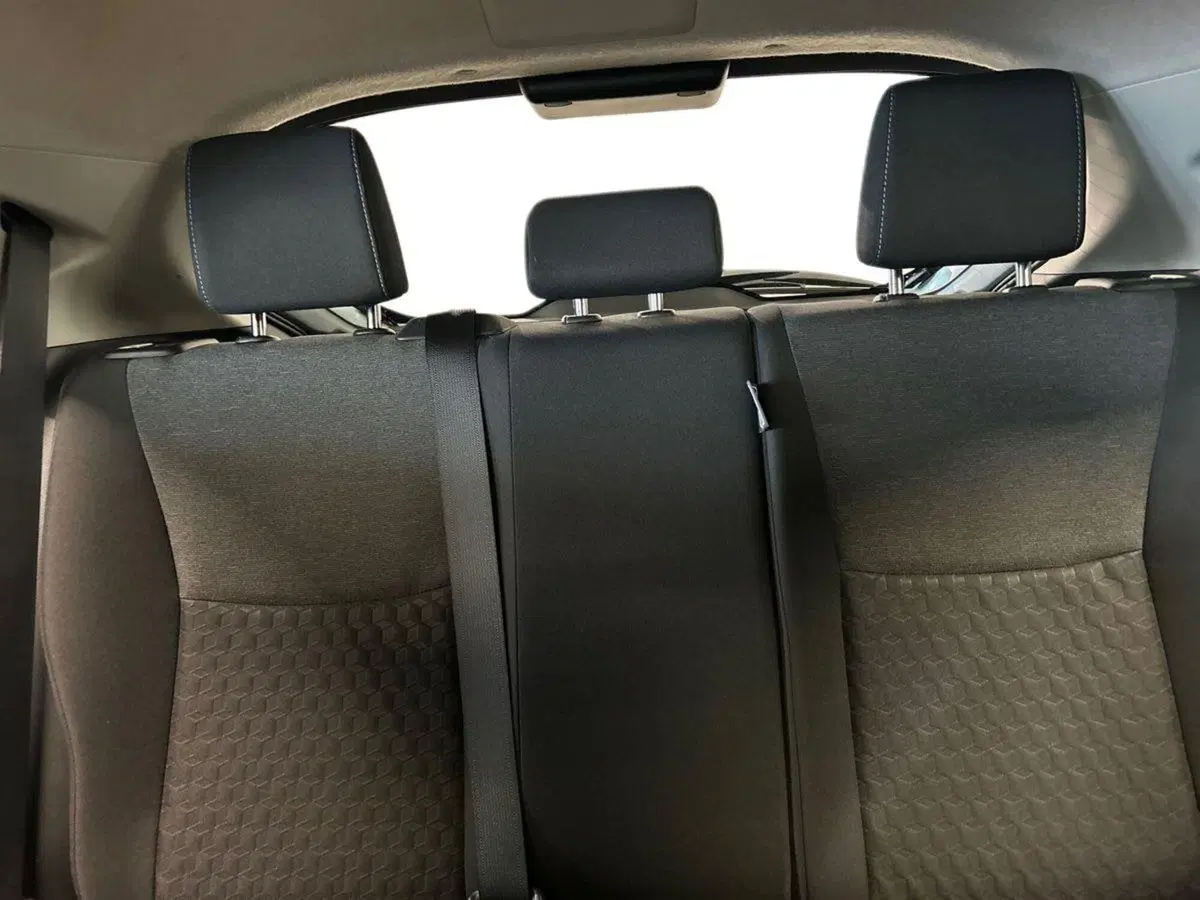 Toyota Yaris usata a Milano (12)