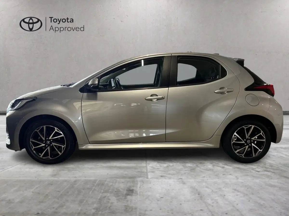 Toyota Yaris usata a Milano (4)