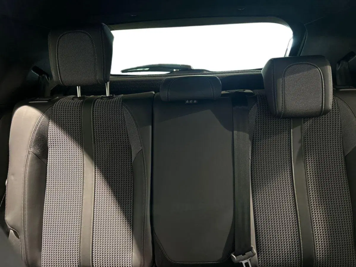 Peugeot 2008 usata a Milano (11)