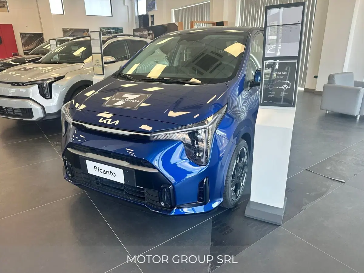 Kia Picanto nuova a Napoli (14)