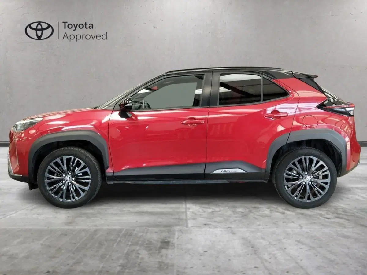 Toyota Yaris Cross usata a Roma (3)