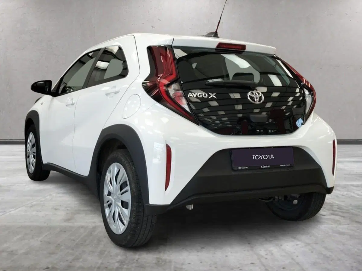 Toyota Aygo X usata a Roma (4)
