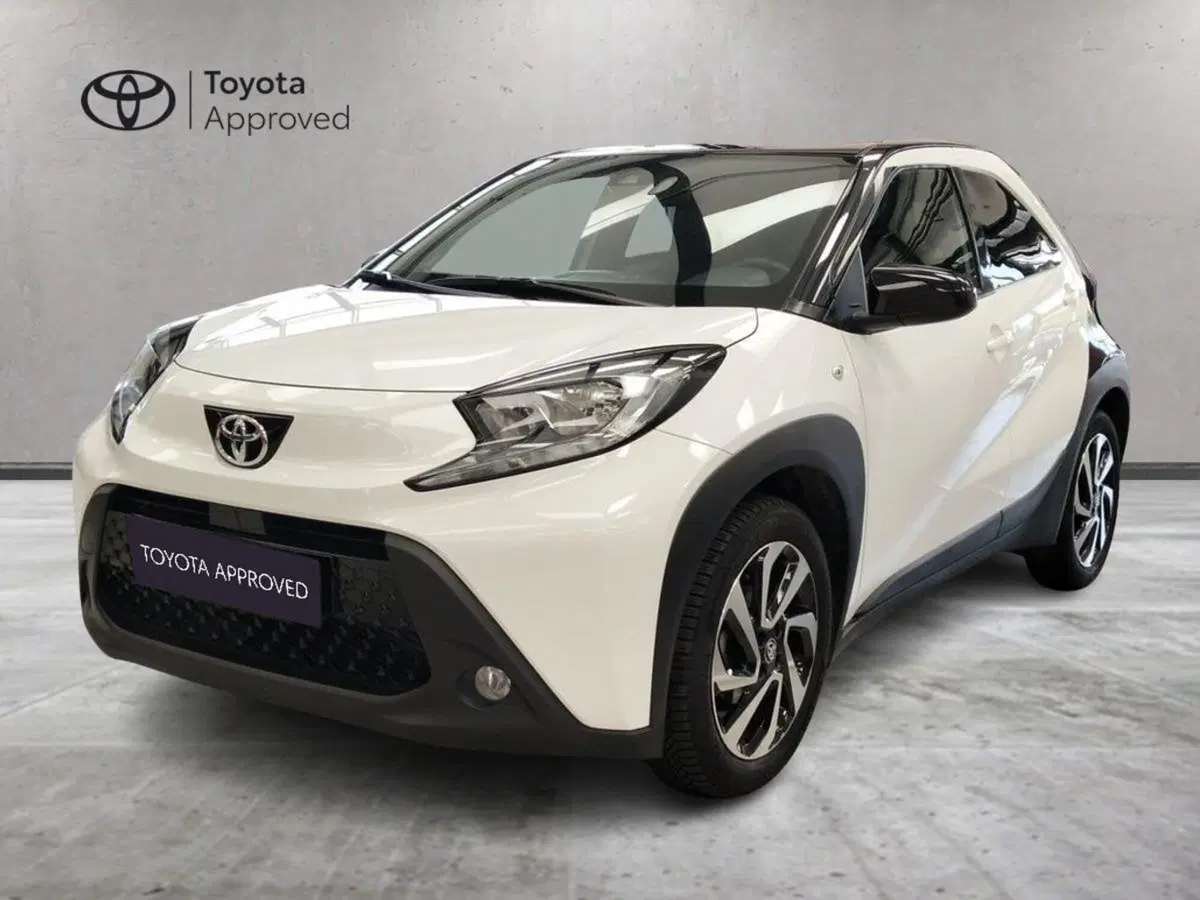 Toyota Aygo X usata a Roma