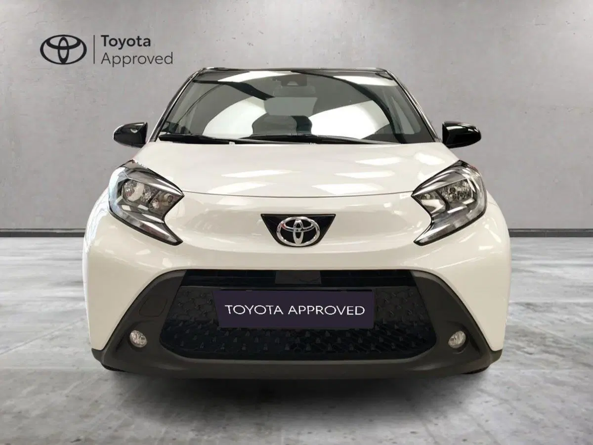 Toyota Aygo X usata a Roma (12)