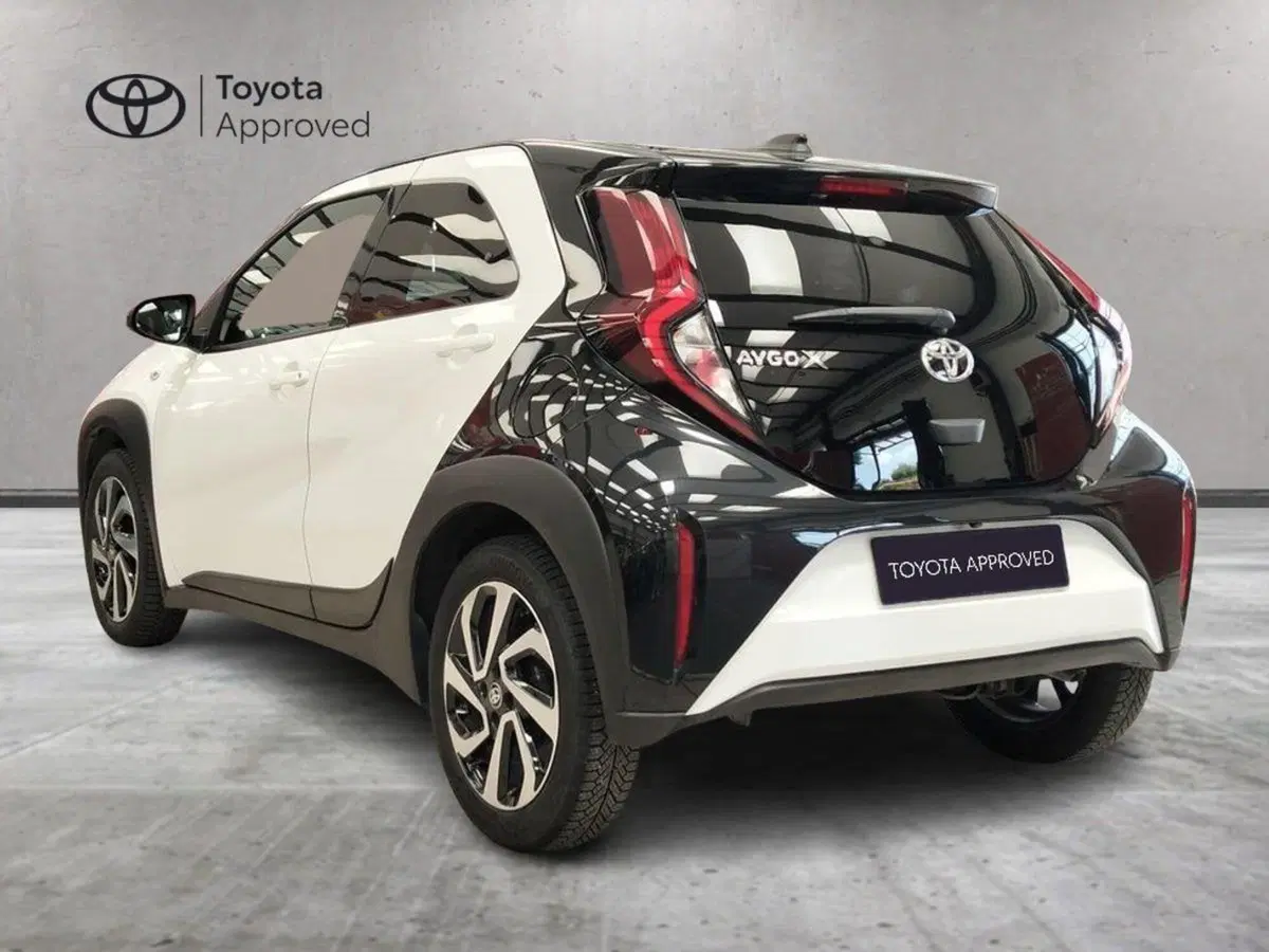 Toyota Aygo X usata a Roma (5)