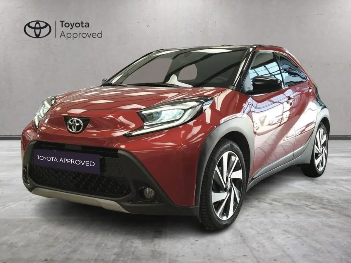 Toyota Aygo X usata a Roma