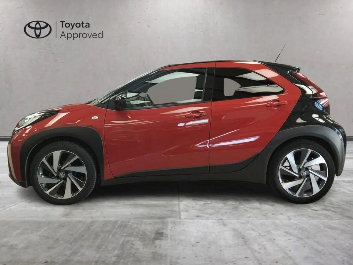 Toyota Aygo X usata a Roma (2)
