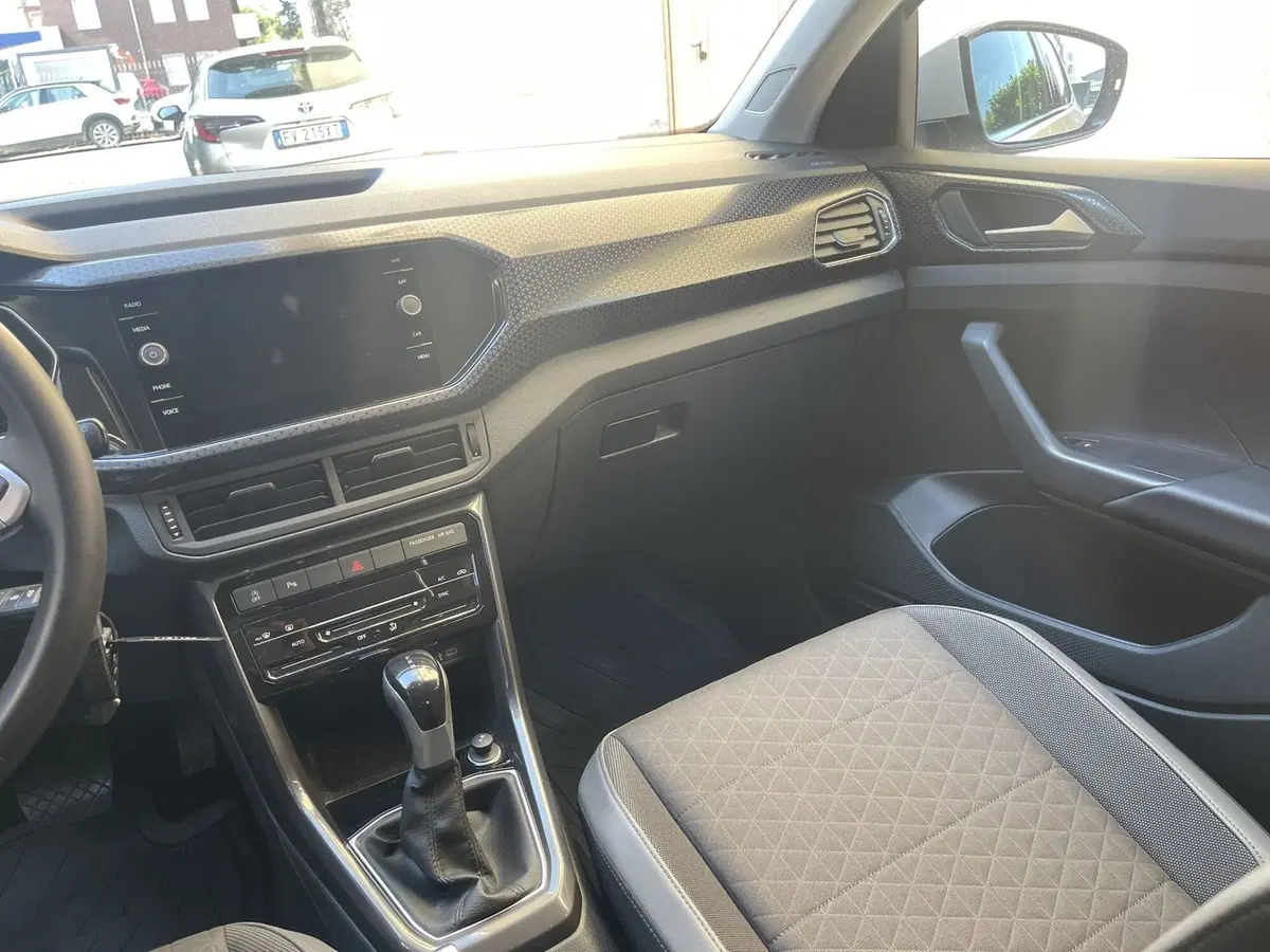 Volkswagen T-Cross usata a Bologna (11)