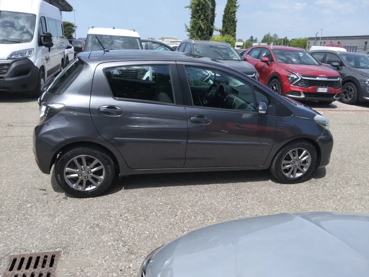 Toyota Yaris usata a Ravenna (7)