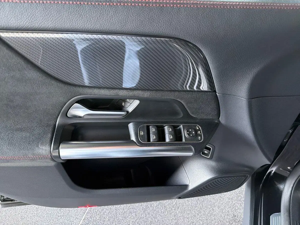 Mercedes-Benz GLA SUV usata a Bergamo (18)