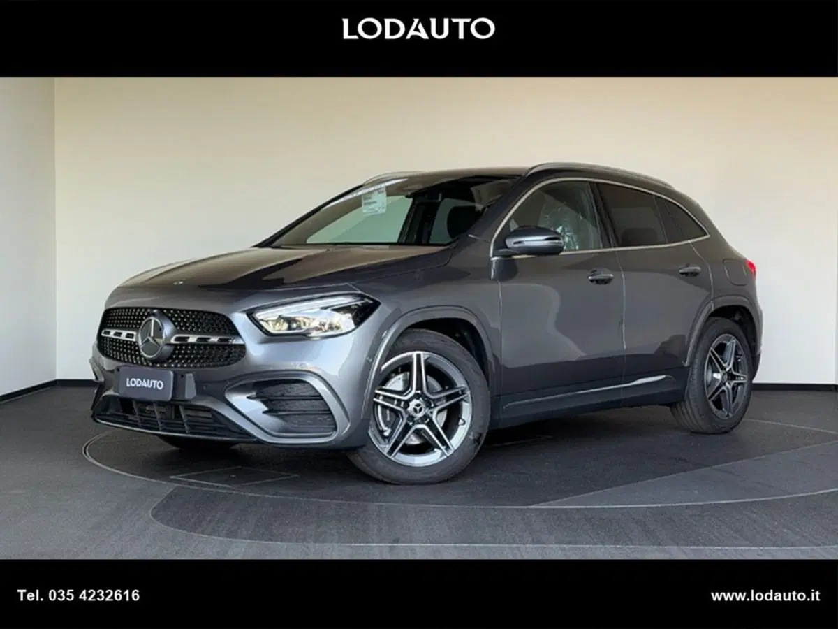Mercedes-Benz GLA SUV nuova a Bergamo