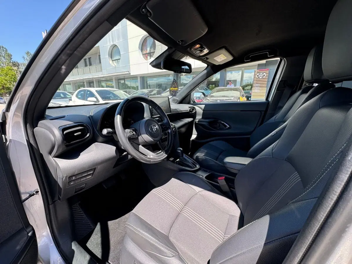 Toyota Yaris Cross usata a Modena (12)