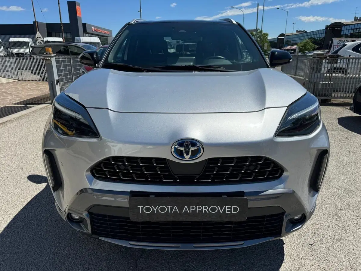 Toyota Yaris Cross usata a Modena (3)