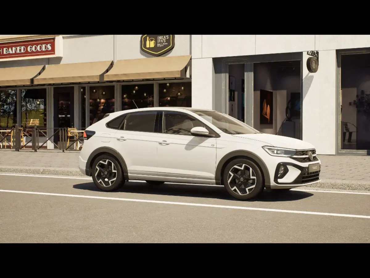 Volkswagen Taigo nuova a Livorno (3)