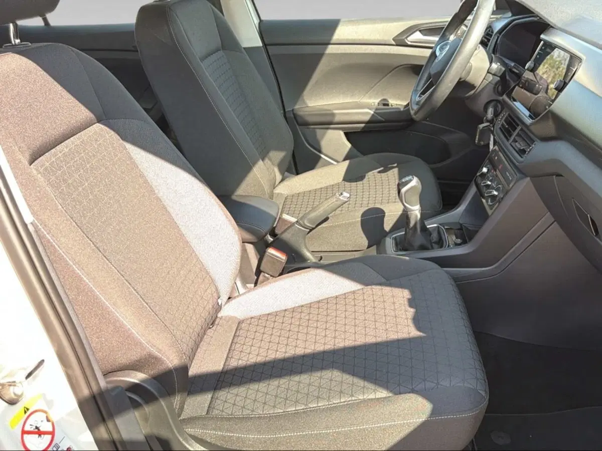 Volkswagen T-Cross usata a Livorno (12)