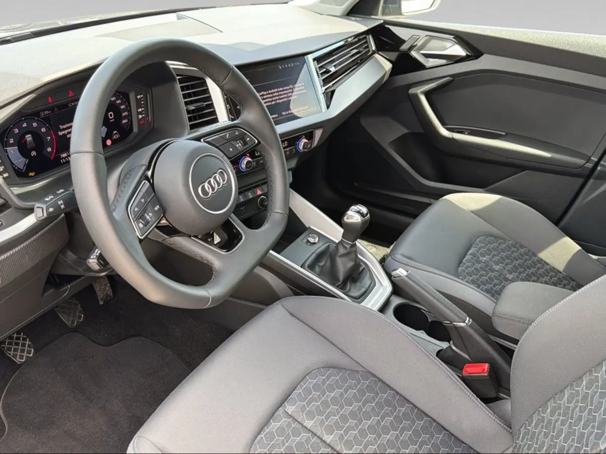 Audi A1 Sportback usata a Siena (13)