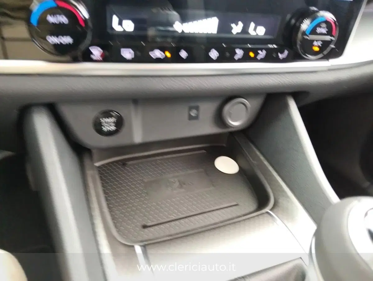 Nissan Qashqai nuova a Como (18)