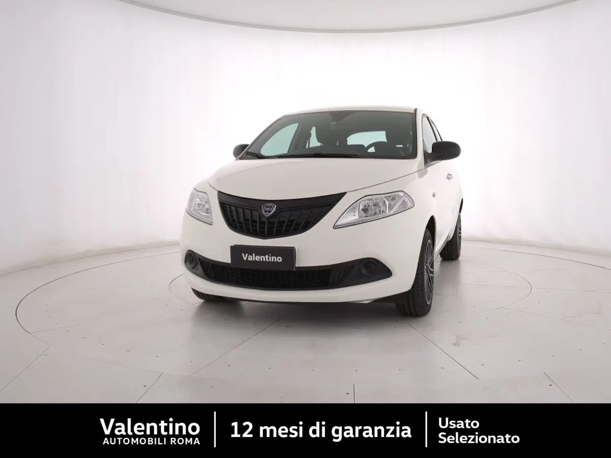 Lancia Ypsilon usata a Roma