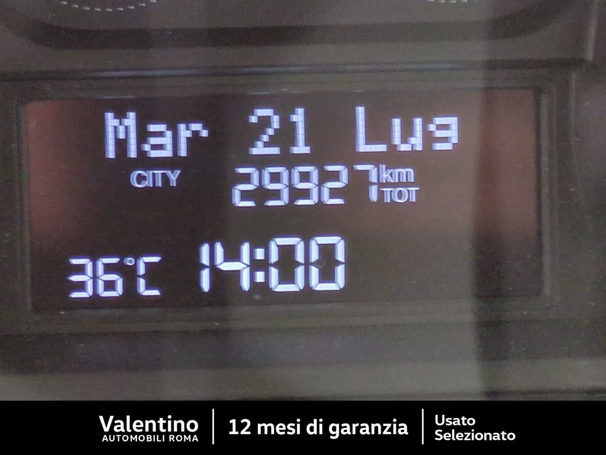 Lancia Ypsilon usata a Roma (17)