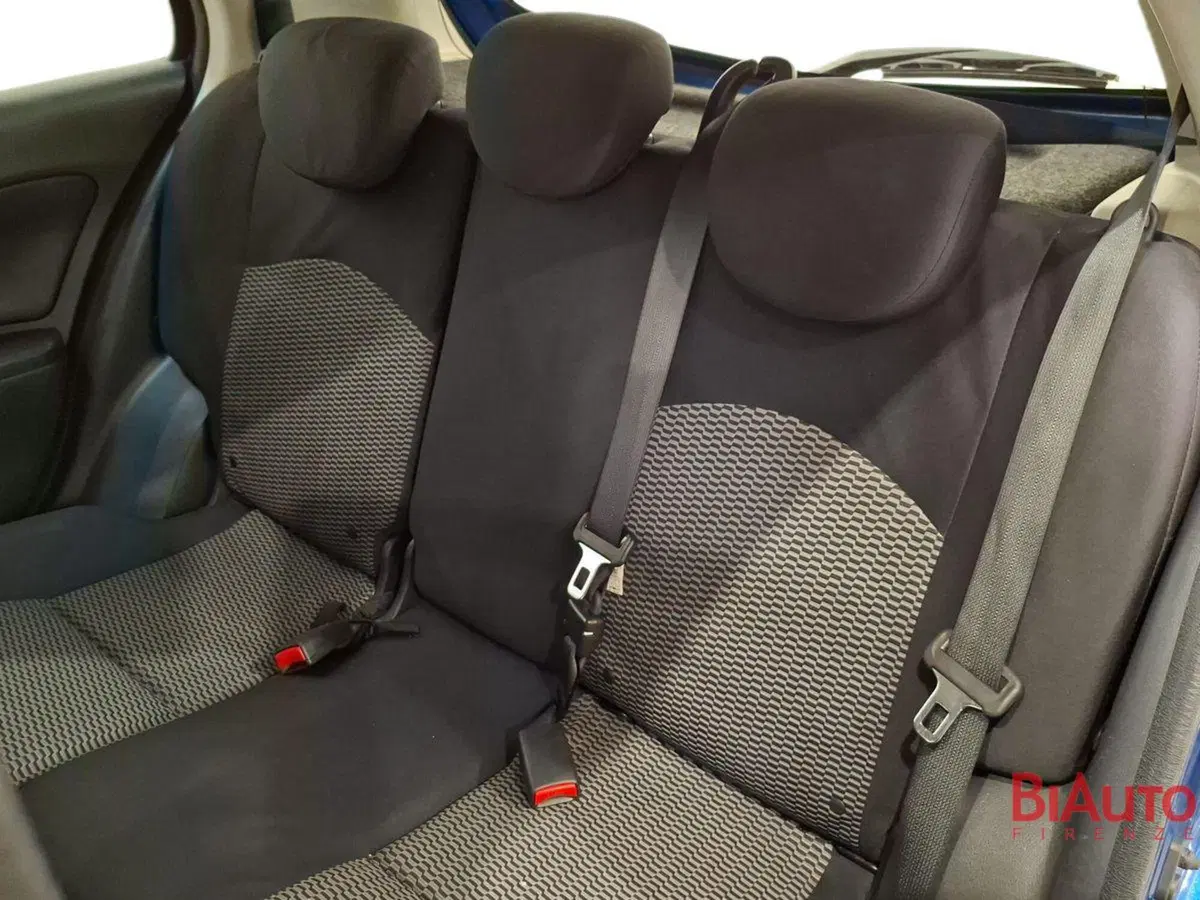 Nissan Micra usata a Firenze (10)