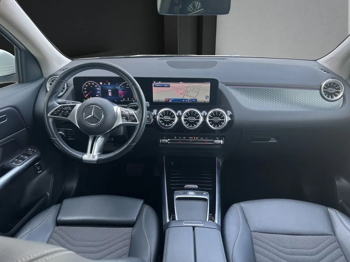 Mercedes-Benz GLA SUV usata a Cosenza (14)