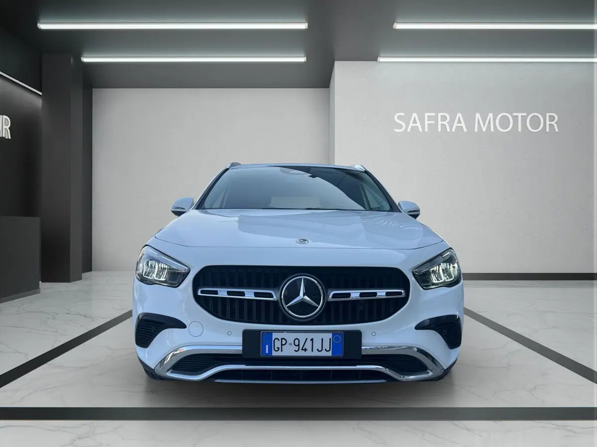 Mercedes-Benz GLA SUV usata a Cosenza (2)