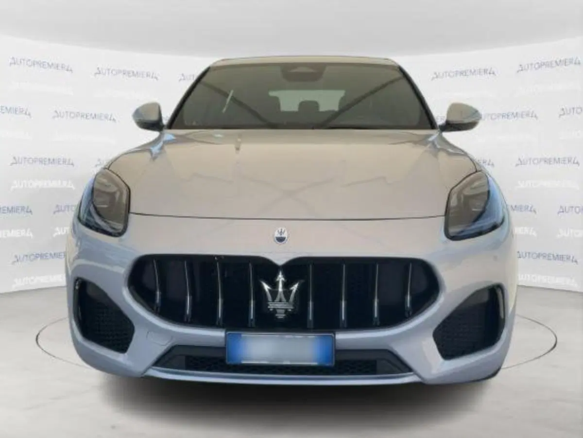 Maserati Grecale usata a Como (2)
