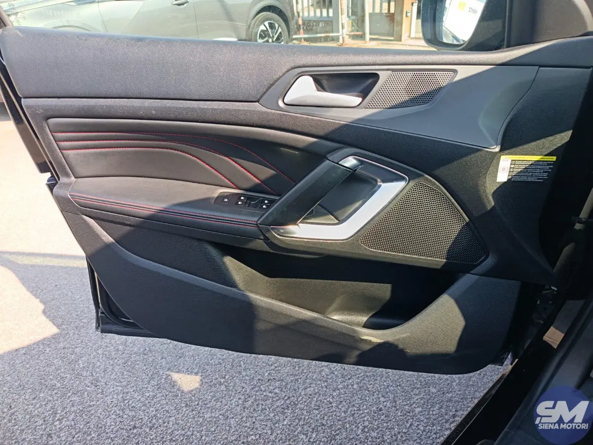 Peugeot 308 SW usata a Siena (16)