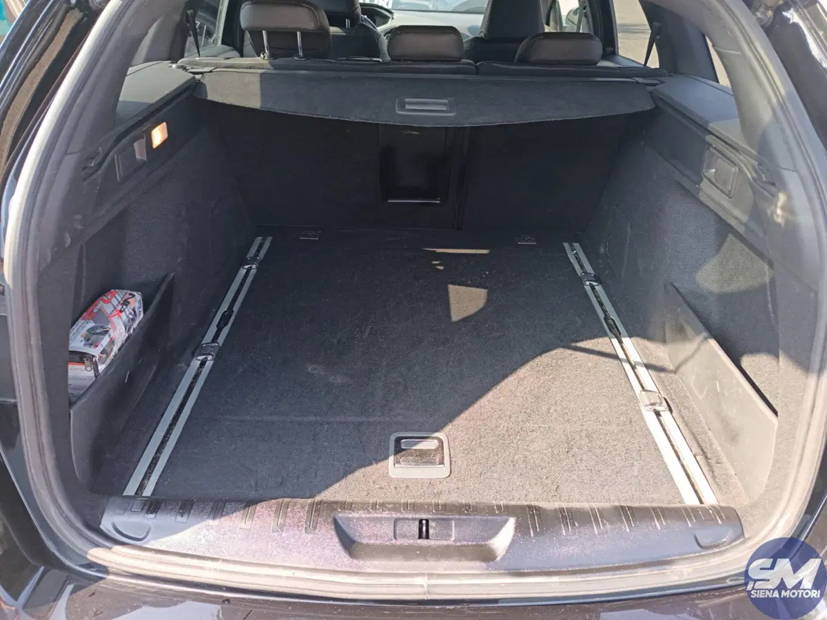 Peugeot 308 SW usata a Siena (18)