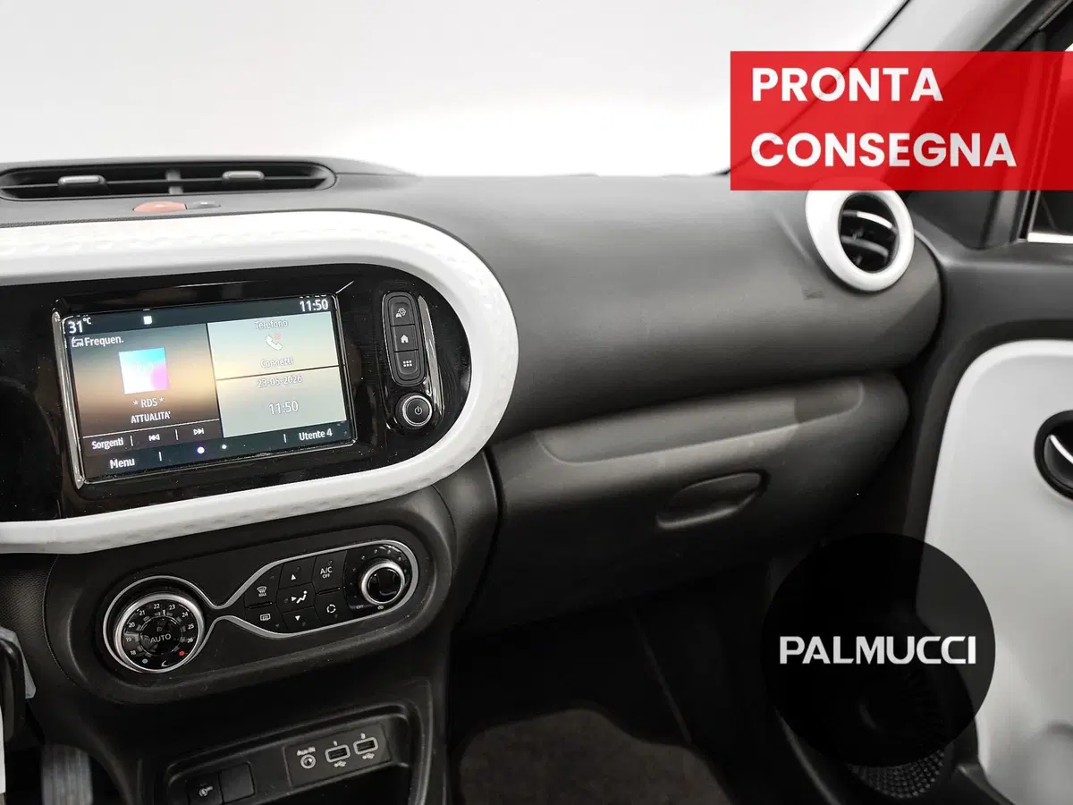 Renault Twingo usata a Prato (12)