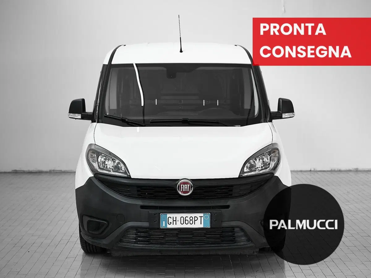 Fiat Doblò Furgone usata a Prato (2)