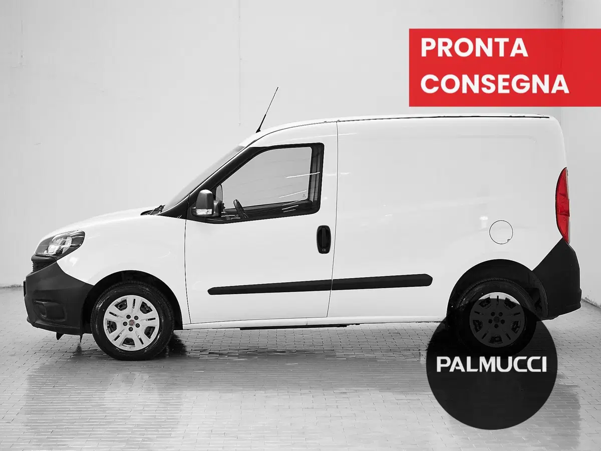 Fiat Doblò Furgone usata a Prato (4)
