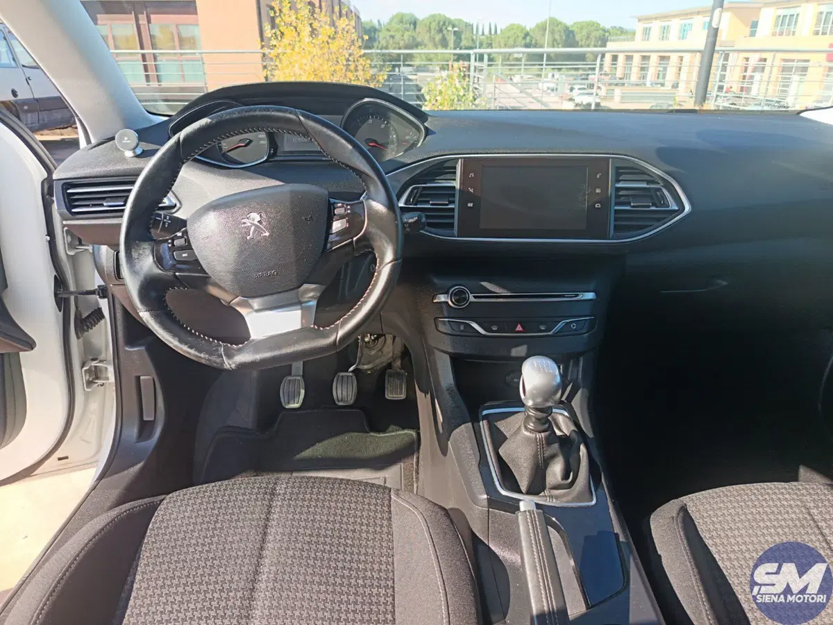 Peugeot 308 usata a Siena (14)