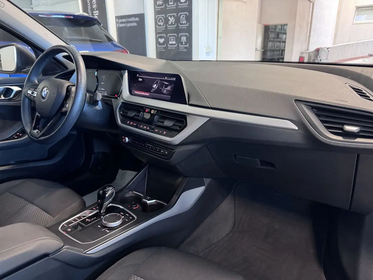 BMW Serie 1 usata a Messina (9)