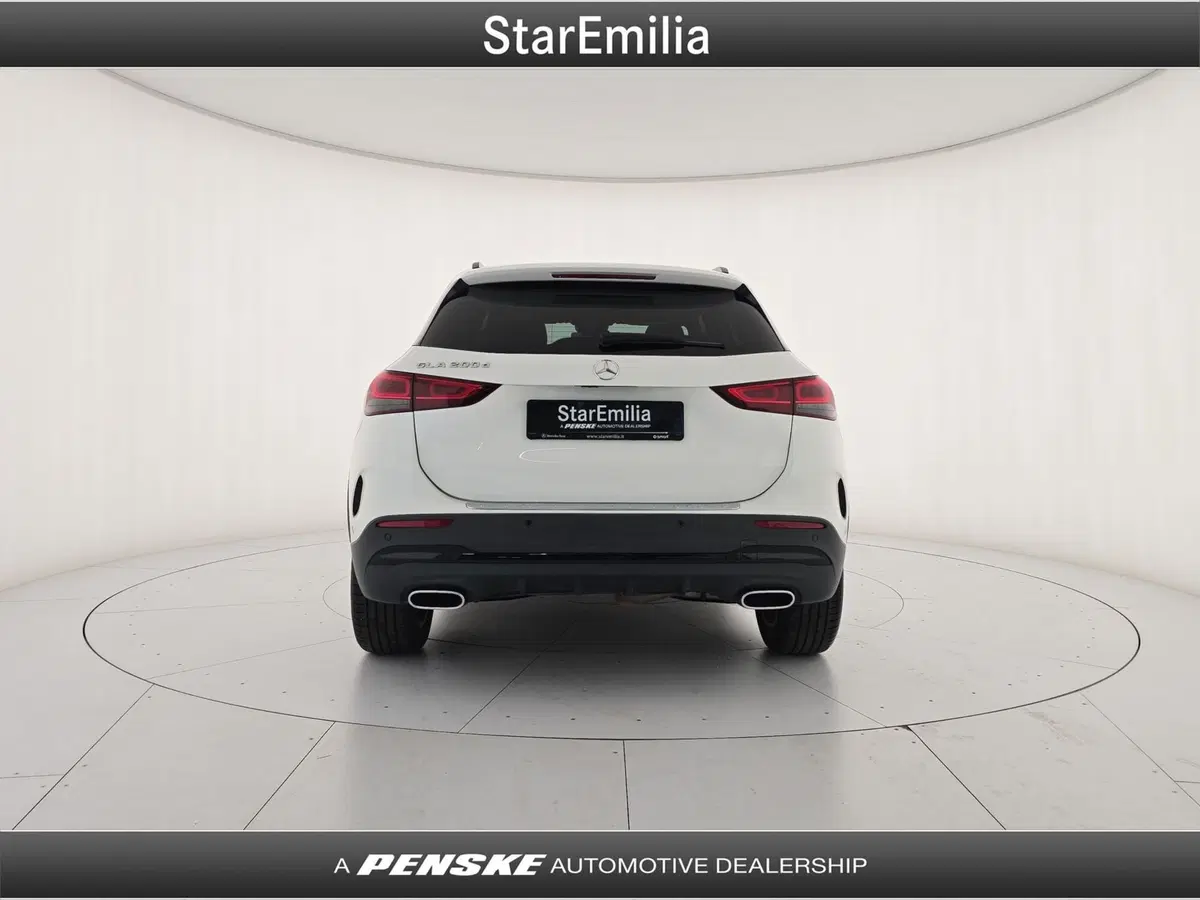 Mercedes-Benz GLA SUV usata a Bologna (4)